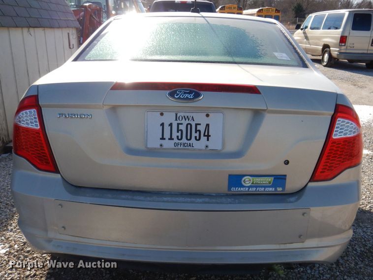 image for item KW9592 2010 Ford Fusion