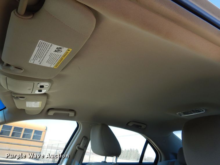 image for item KW9592 2010 Ford Fusion