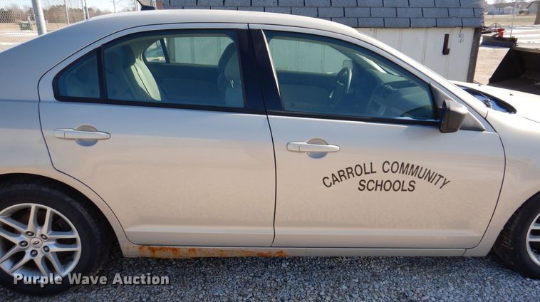 image for item KW9592 2010 Ford Fusion