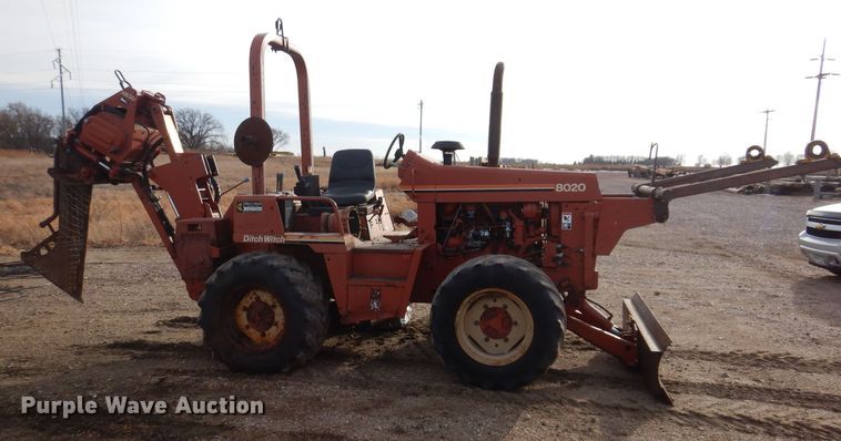 image for item KW9607 1995 Ditch Witch 8020  vibratory cable plow