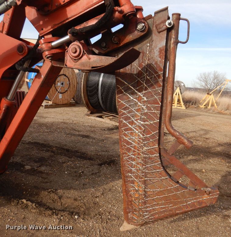 image for item KW9607 1995 Ditch Witch 8020  vibratory cable plow