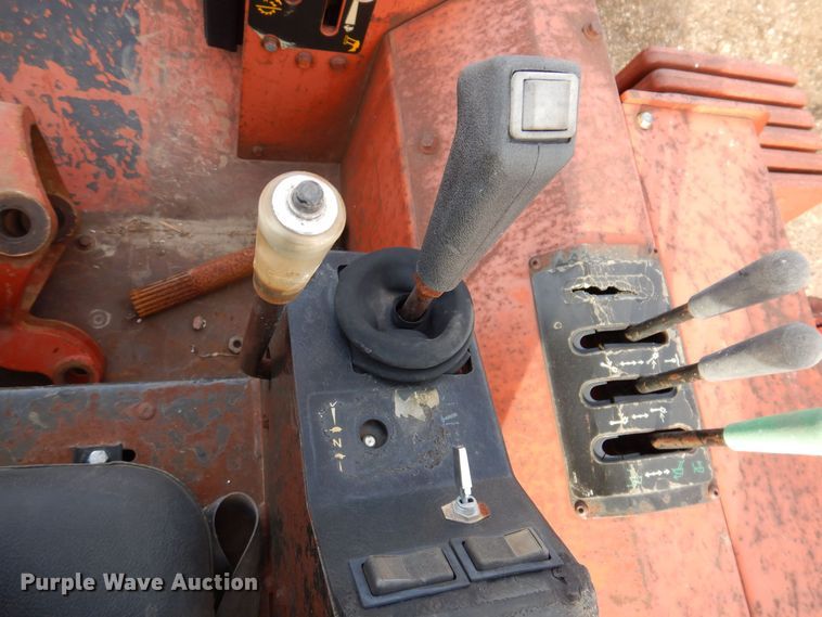 image for item KW9607 1995 Ditch Witch 8020  vibratory cable plow