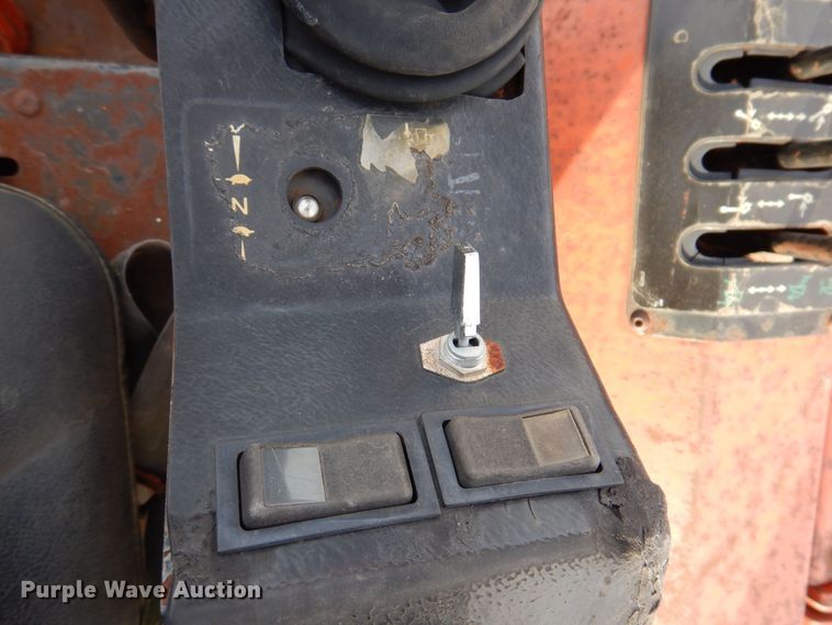 image for item KW9607 1995 Ditch Witch 8020  vibratory cable plow