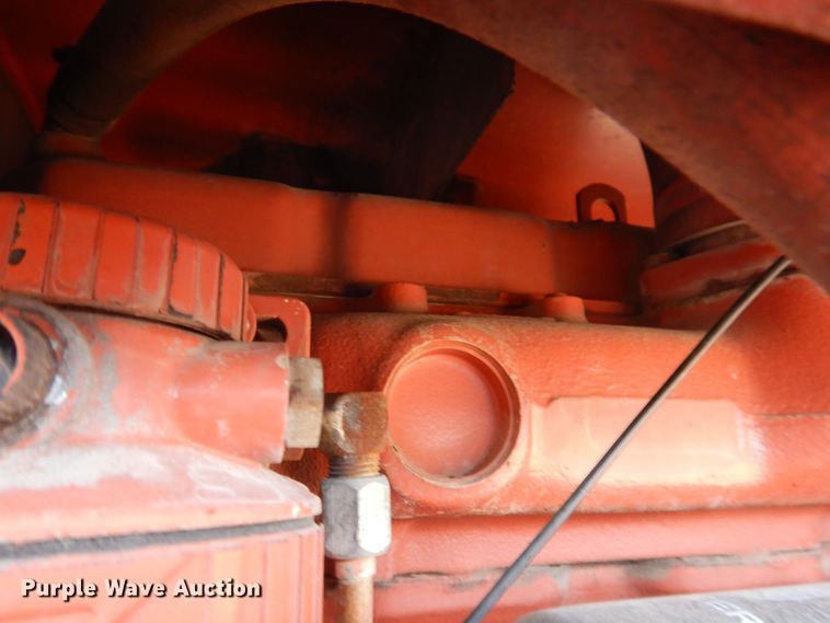 image for item KW9607 1995 Ditch Witch 8020  vibratory cable plow