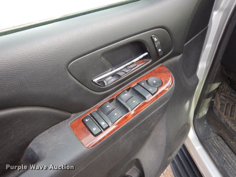 image for item KW9608 2014 Chevrolet Tahoe  SUV