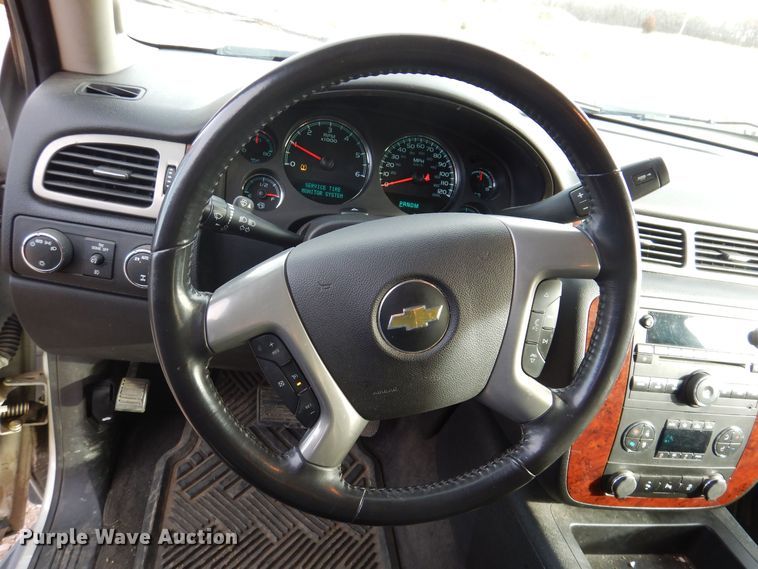 image for item KW9608 2014 Chevrolet Tahoe  SUV