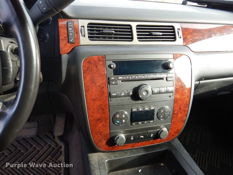 image for item KW9608 2014 Chevrolet Tahoe  SUV