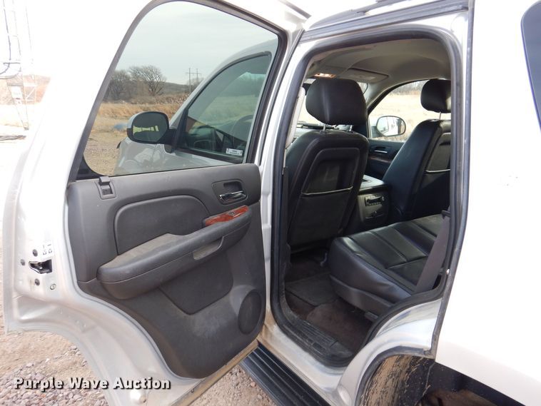 image for item KW9608 2014 Chevrolet Tahoe  SUV