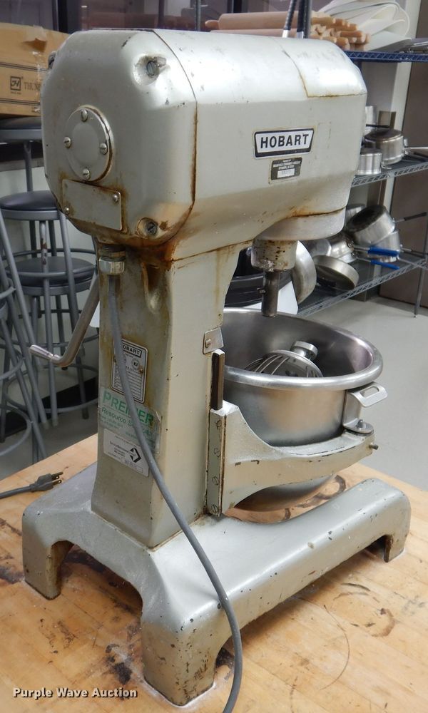 image for item KW9676 Hobart A120  mixer