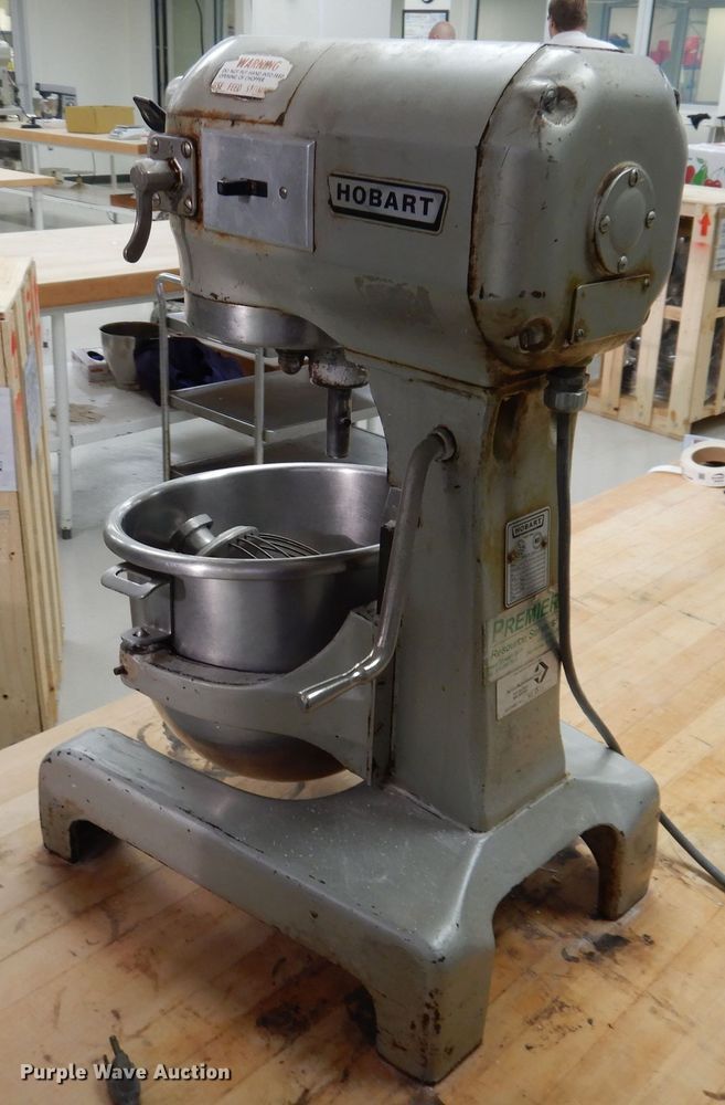 image for item KW9676 Hobart A120  mixer