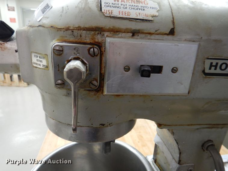 image for item KW9676 Hobart A120  mixer