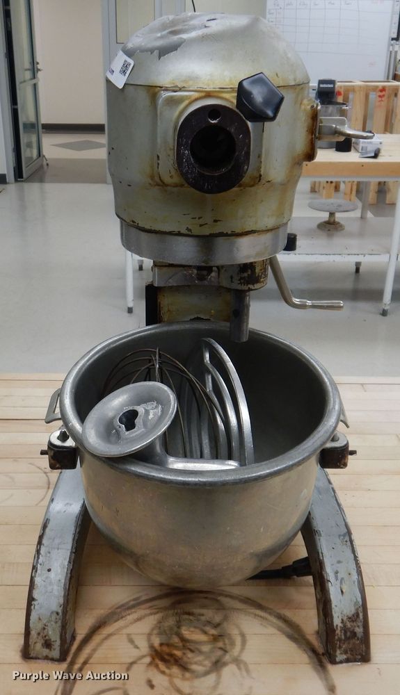 image for item KW9677 Hobart A120  mixer
