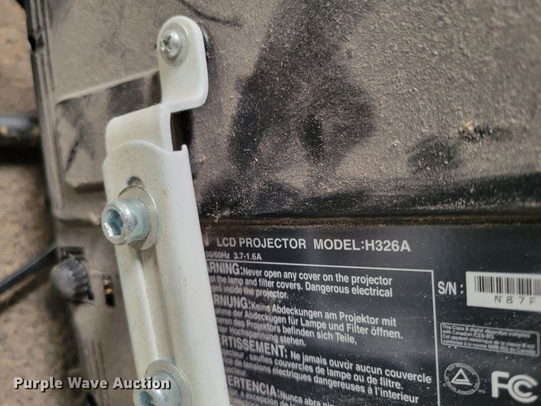 image for item LG9349 Epson H326A  projector