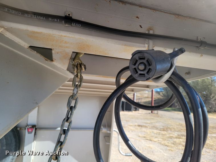 image for item LG9350 2008 4 Star Trailers  livestock trailer