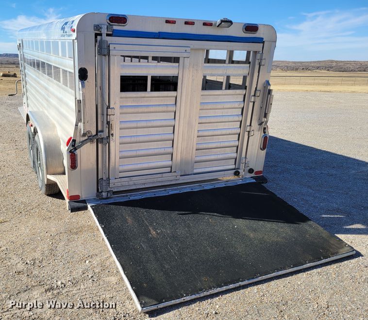 image for item LG9350 2008 4 Star Trailers  livestock trailer