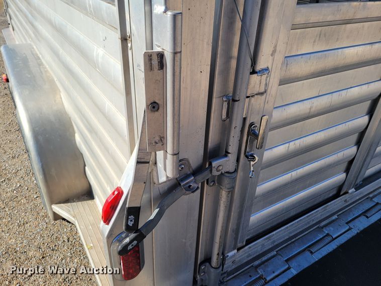 image for item LG9350 2008 4 Star Trailers  livestock trailer