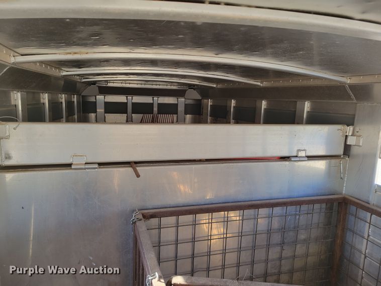 image for item LG9350 2008 4 Star Trailers  livestock trailer