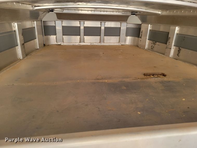 image for item LG9350 2008 4 Star Trailers  livestock trailer