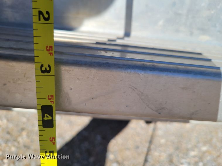 image for item LG9350 2008 4 Star Trailers  livestock trailer