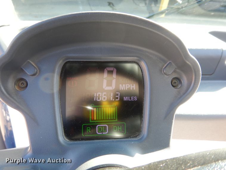 image for item LG9977 2014 Polaris Gem e6  utility vehicle