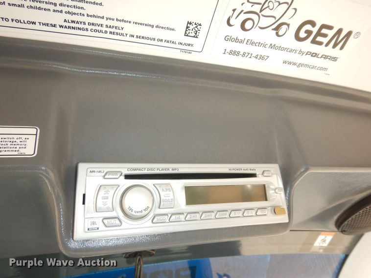 image for item LG9977 2014 Polaris Gem e6  utility vehicle