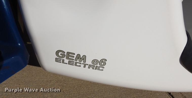 image for item LG9977 2014 Polaris Gem e6  utility vehicle