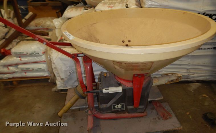 image for item LG9980 Vicon PS03  spreader