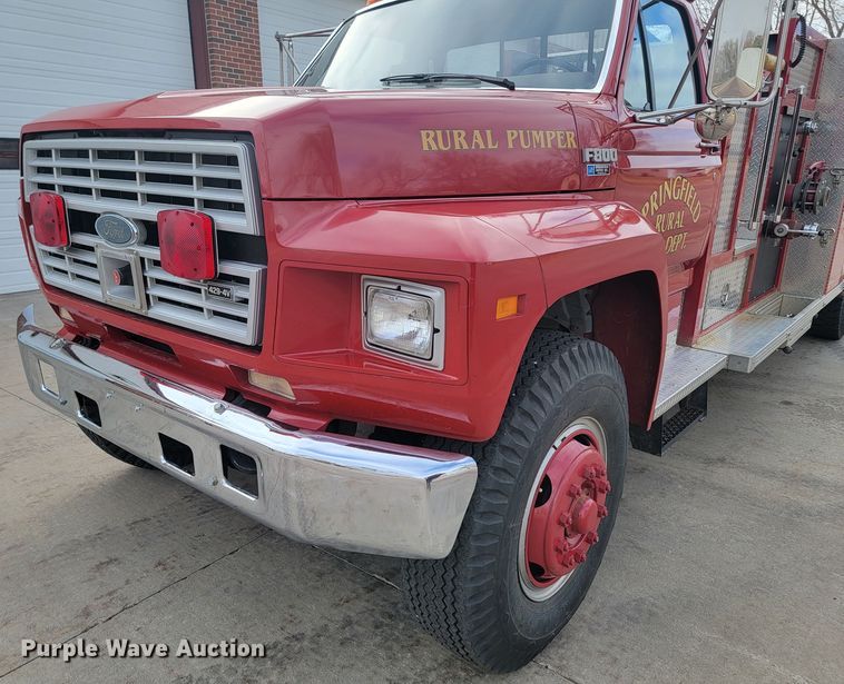 image for item LL9732 1990 Ford F800  pumper fire truck
