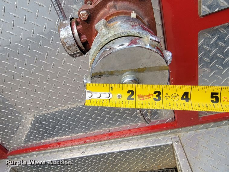 image for item LL9732 1990 Ford F800  pumper fire truck