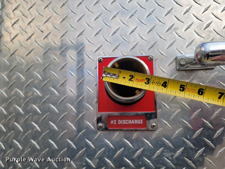 image for item LL9732 1990 Ford F800  pumper fire truck