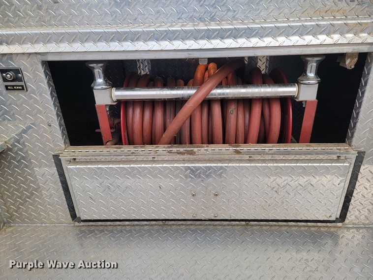 image for item LL9732 1990 Ford F800  pumper fire truck