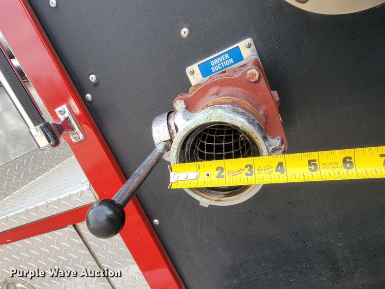 image for item LL9732 1990 Ford F800  pumper fire truck