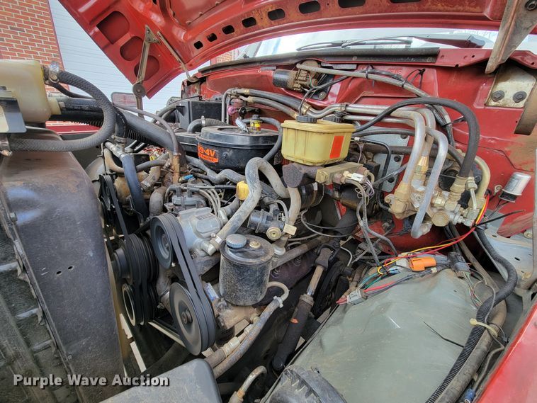 image for item LL9732 1990 Ford F800  pumper fire truck