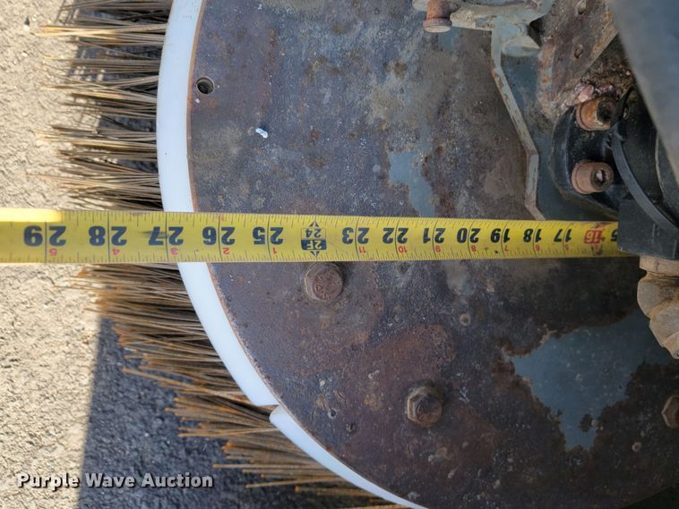 image for item LL9747 2002 Elgin Pelican P  street sweeper