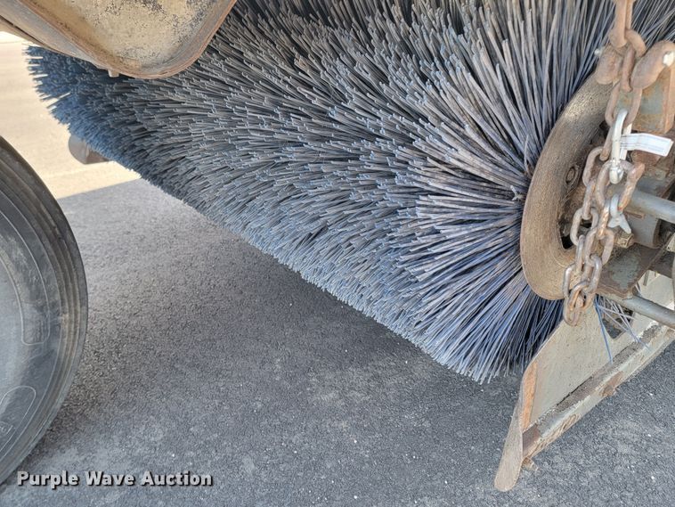 image for item LL9747 2002 Elgin Pelican P  street sweeper