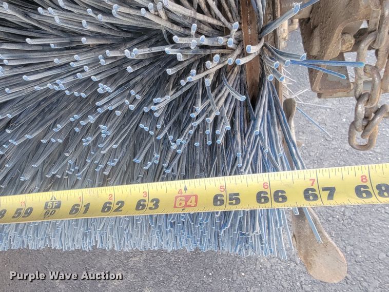 image for item LL9747 2002 Elgin Pelican P  street sweeper