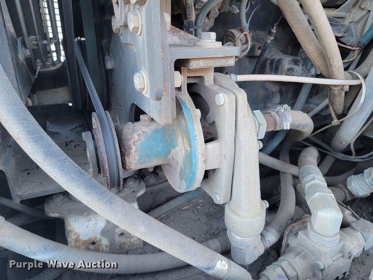 image for item LL9747 2002 Elgin Pelican P  street sweeper