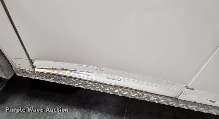 image for item LR9096 1996 International 4900  pumper fire truck