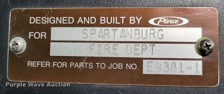 image for item LR9096 1996 International 4900  pumper fire truck