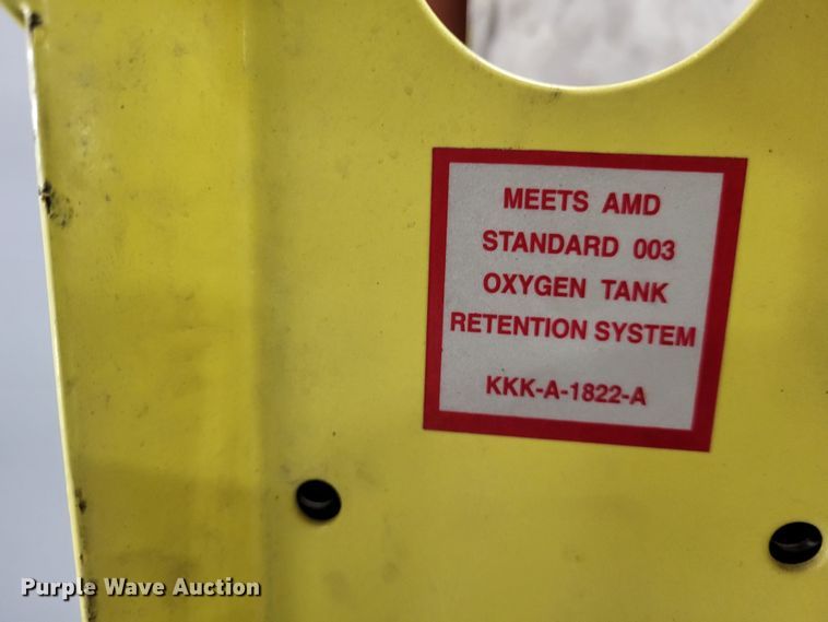 image for item LR9097 Ziamatic QR-MV  oxygen tank lift