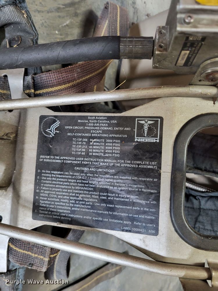 image for item LR9098 (27) Scott air tanks