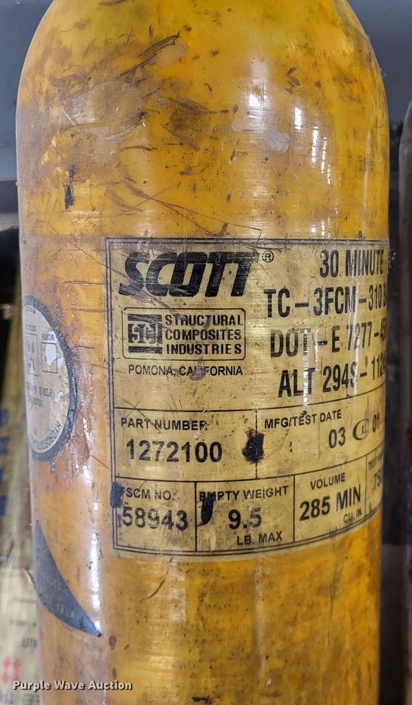 image for item LR9098 (27) Scott air tanks