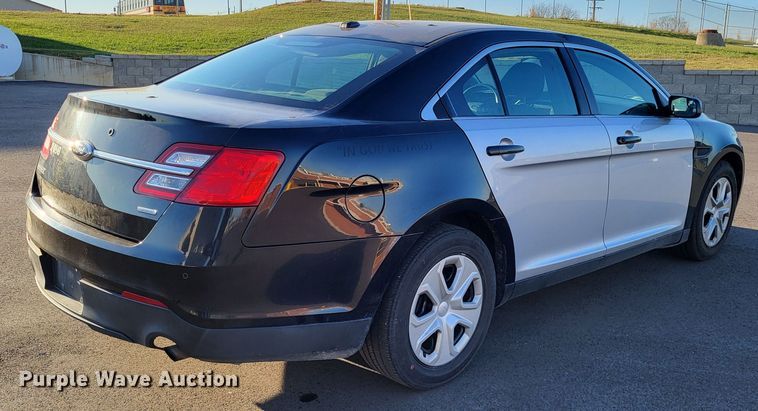 image for item LR9135 2013 Ford Taurus Police Interceptor