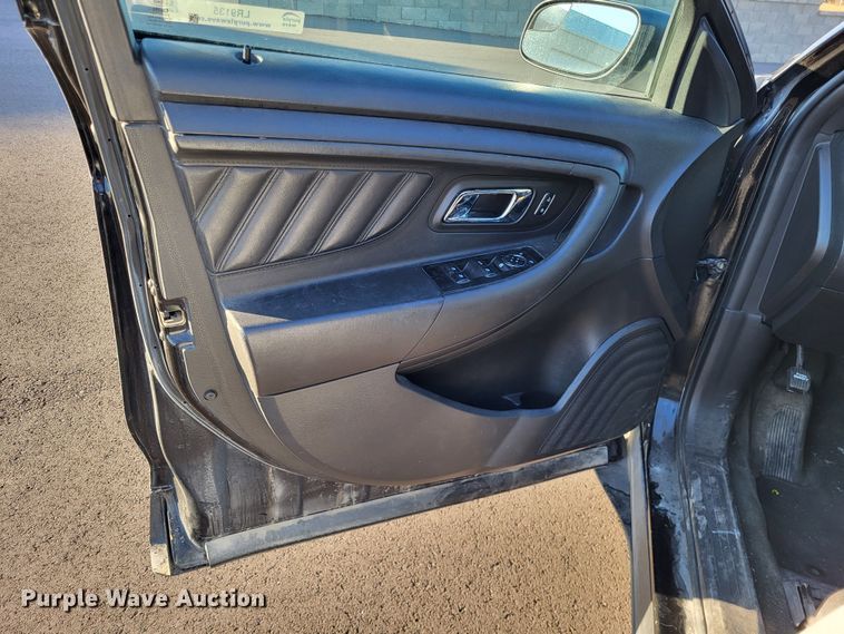 image for item LR9135 2013 Ford Taurus Police Interceptor