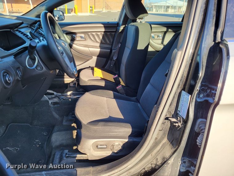 image for item LR9135 2013 Ford Taurus Police Interceptor