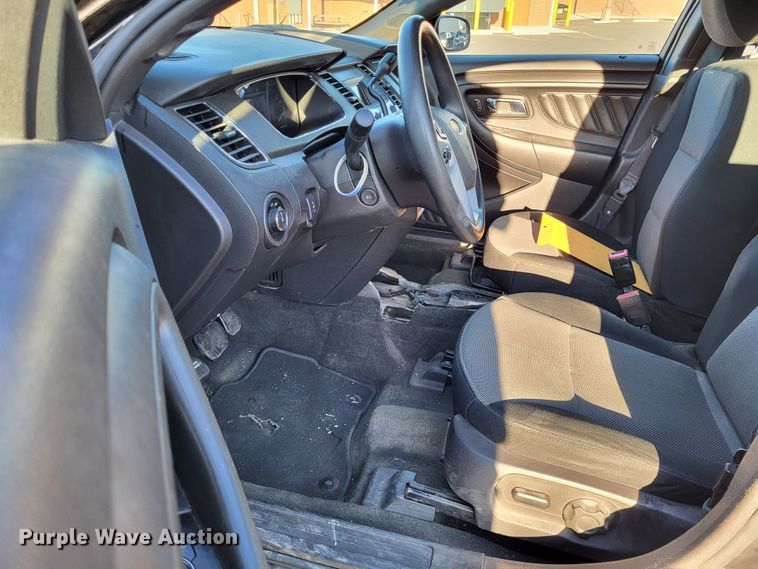 image for item LR9135 2013 Ford Taurus Police Interceptor