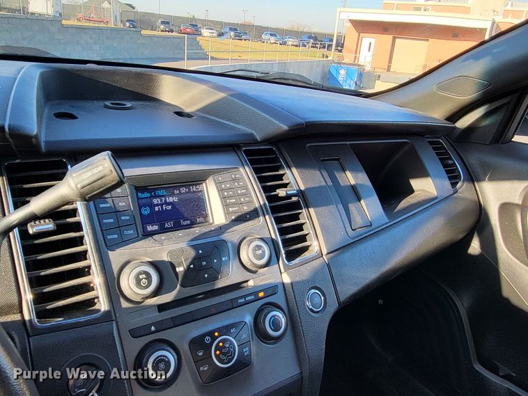 image for item LR9135 2013 Ford Taurus Police Interceptor