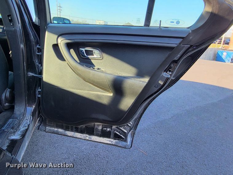 image for item LR9135 2013 Ford Taurus Police Interceptor