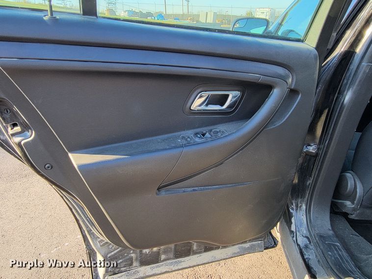 image for item LR9135 2013 Ford Taurus Police Interceptor