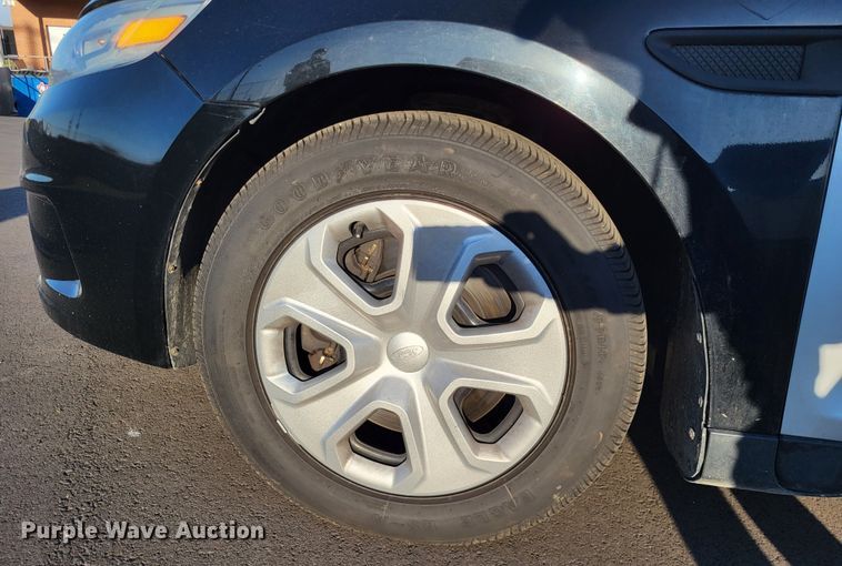 image for item LR9135 2013 Ford Taurus Police Interceptor